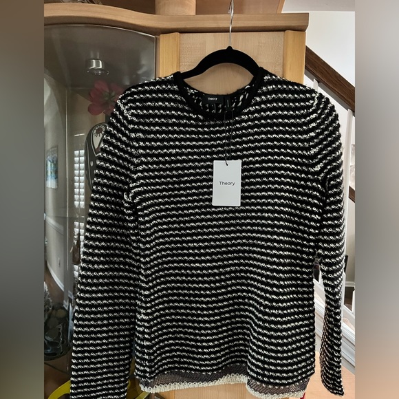 NWT THEORY Text Stripe PO Crewneck Sweater in Striped Wool Blend size P - Picture 2 of 6